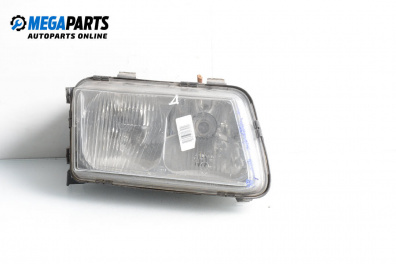 Фар за Audi A3 Hatchback I (09.1996 - 05.2003), хечбек, позиция: дясна