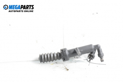 Долна помпа за съединител за Peugeot 307 Break (03.2002 - 12.2009)