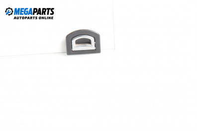 Закопчалка в багажник за Volkswagen Golf IV Hatchback (08.1997 - 06.2005), хечбек