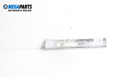 Вътрешен праг за Mercedes-Benz CLS-Class Sedan (C219) (10.2004 - 02.2011), 4+1 вр., седан, позиция: задна, дясна