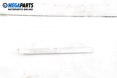 Лайсна (облицовка) на праг  за Lancia Lybra Sedan (07.1999 - 10.2005), 4+1 вр., седан, позиция: дясна