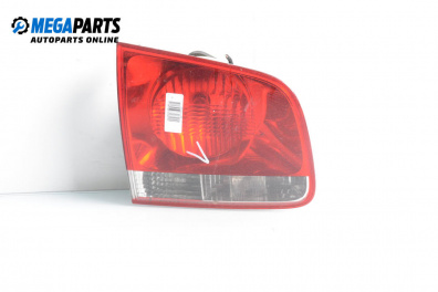 Вътрешен стоп за Volkswagen Touareg SUV I (10.2002 - 01.2013), джип, позиция: лява