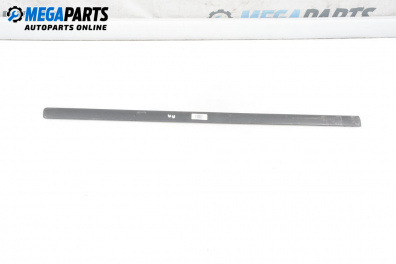 Външни лайсни за Skoda Octavia II Combi (02.2004 - 06.2013), комби, позиция: лява