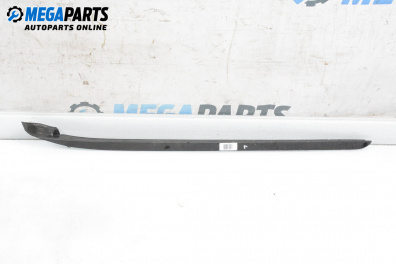 Лайсна челно стъкло за Hyundai i30 Hatchback I (10.2007 - 11.2011), хечбек, позиция: предна