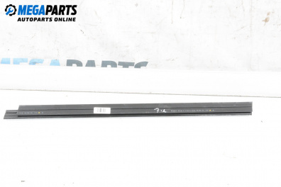 Лайсна за BMW 7 Series F02 (02.2008 - 12.2015), седан, позиция: задна, дясна