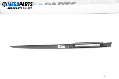 Интериорна лайсна за Mazda 3 Hatchback I (10.2003 - 12.2009), 4+1 вр., хечбек