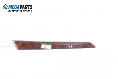 Интериорна лайсна за Audi A6 Avant C6 (03.2005 - 08.2011), 4+1 вр., комби