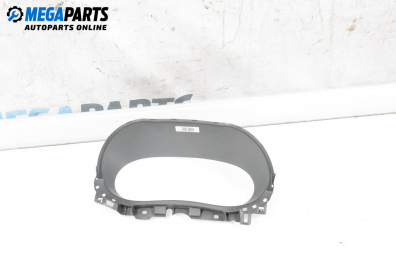 Интериорна пластмаса километраж за Dacia Duster SUV I (04.2010 - 01.2018), 4+1 вр., джип