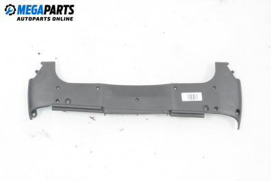 Пластмасова кора за Chevrolet Geo Strom Hatchback (01.1990 - 12.1993), 2+1 вр., хечбек