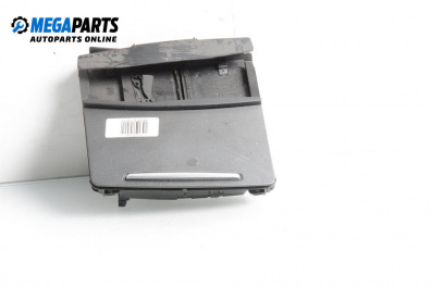 Пепелник за Audi A6 Avant C6 (03.2005 - 08.2011)