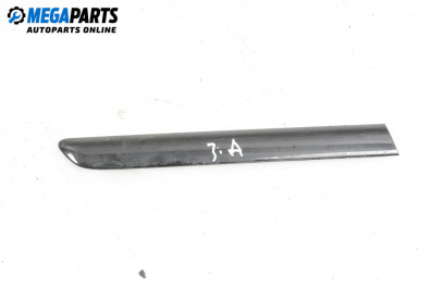 Лайсна за Volkswagen Golf V Hatchback (10.2003 - 02.2009), хечбек, позиция: задна, дясна