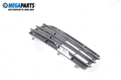 Решетка в броня за Mitsubishi Colt VI Hatchback (10.2002 - 06.2012), хечбек, позиция: предна