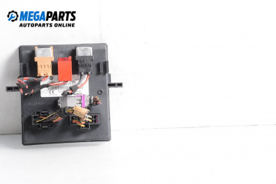 Комфорт модул за Audi A6 Sedan C6 (05.2004 - 03.2011)