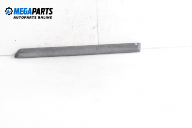 Външни лайсни за Volkswagen Golf IV Hatchback (08.1997 - 06.2005), хечбек, позиция: лява