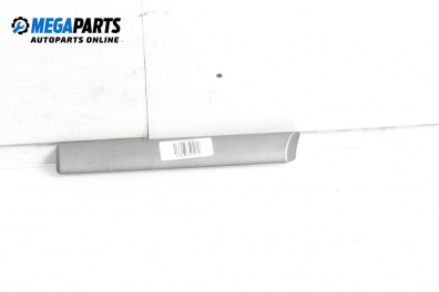 Интериорна лайсна за Audi A8 Sedan 4E (10.2002 - 07.2010), 4+1 вр., седан