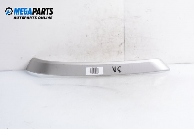 Интериорна лайсна за BMW 3 Series E90 Sedan E90 (01.2005 - 12.2011), 4+1 вр., седан