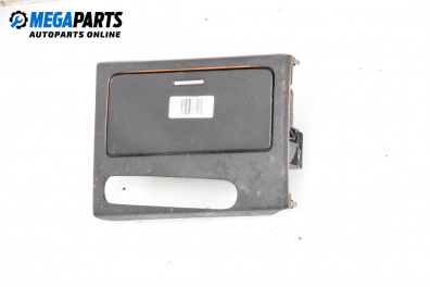 Пепелник за Honda Accord VII Sedan (01.2003 - 09. 2012)