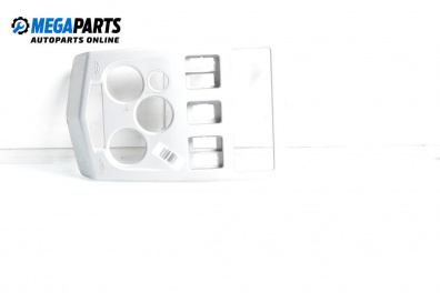 Интериорна пластмаса за Dacia Logan MCV I (02.2007 - 02.2013), 4+1 вр., комби, позиция: предна