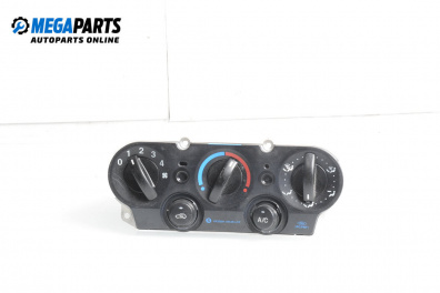 Панел климатик за Ford Fiesta V Hatchback (11.2001 - 03.2010)