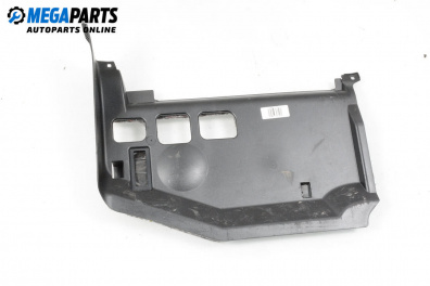 Интериорна пластмаса под таблото за BMW 3 Series E90 Touring E91 (09.2005 - 06.2012), 4+1 вр., комби