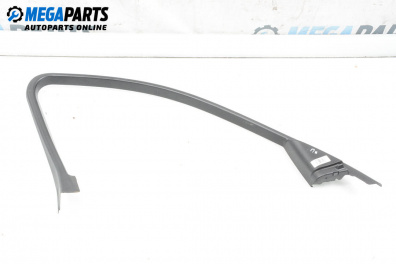 Интериорна лайсна за BMW 3 Series E90 Touring E91 (09.2005 - 06.2012), 4+1 вр., комби