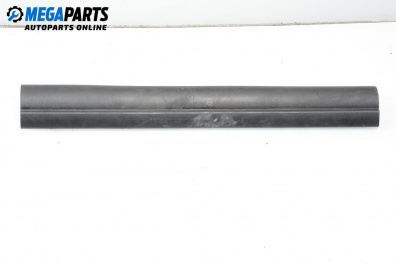 Интериорна пластмаса за BMW 3 Series E46 Touring (10.1999 - 06.2005), 4+1 вр., комби, позиция: предна