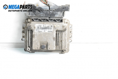 Компютър двигател за Opel Astra H Hatchback (01.2004 - 05.2014) 1.7 CDTI, 80 к.с., № 0281011380