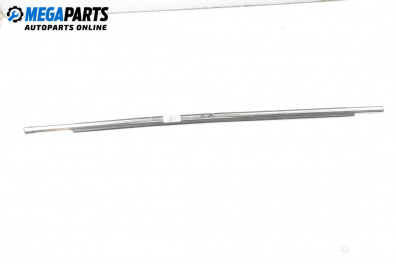 Лайсна за Toyota Avensis II Liftback (04.2003 - 11.2008), хечбек, позиция: предна, дясна