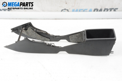 Централна конзола за Toyota Avensis II Liftback (04.2003 - 11.2008)