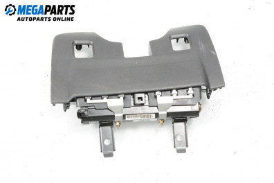 Интериорна пластмаса под таблото за Toyota Avensis II Liftback (04.2003 - 11.2008), 4+1 вр., хечбек