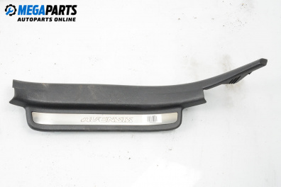 Вътрешен праг за Toyota Avensis II Liftback (04.2003 - 11.2008), 4+1 вр., хечбек, позиция: задна, дясна