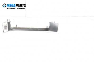 Интериорна пластмаса за Toyota Avensis II Liftback (04.2003 - 11.2008), 4+1 вр., хечбек, позиция: предна