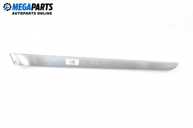 Интериорна лайсна за Audi A4 Avant B7 (11.2004 - 06.2008), 4+1 вр., комби