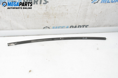 Лайсна за Opel Vivaro A Box (08.2001 - 06.2014), товарен, позиция: предна, дясна