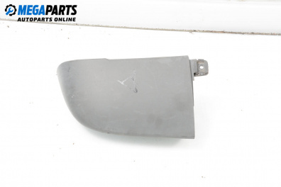 Интериорна пластмаса за Opel Vivaro A Box (08.2001 - 06.2014), 4+1 вр., товарен, позиция: дясна