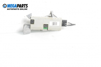 Усилвател антена за Mercedes-Benz E-Class Estate (S211) (03.2003 - 07.2009)