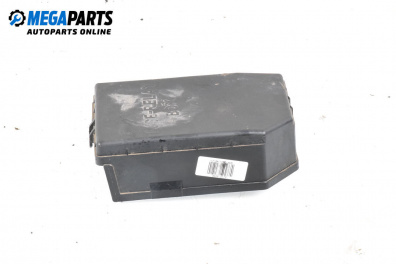 Филтърна кутия за Hyundai Tucson SUV I (06.2004 - 11.2010) 2.0 4WD