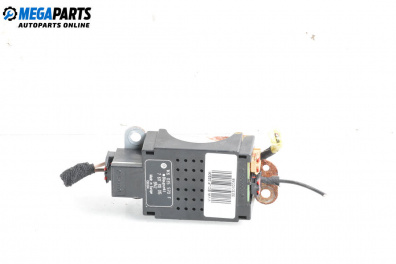 Усилвател антена за Volkswagen Golf V Hatchback (10.2003 - 02.2009)