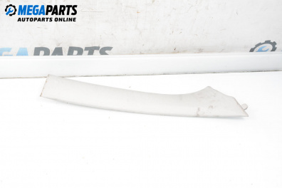 Интериорна пластмаса за Renault Megane III Hatchback (11.2008 - 12.2015), 4+1 вр., хечбек, позиция: задна