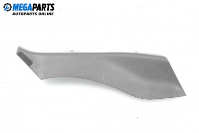 Пластмасов капак за Renault Megane III Hatchback (11.2008 - 12.2015), 4+1 вр., хечбек