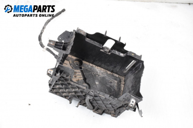 Кутия акумулатор за Renault Megane III Hatchback (11.2008 - 12.2015), 4+1 вр., хечбек