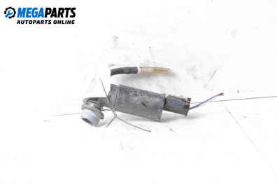 Помпичка за чистачки за Toyota Avensis II Station Wagon (04.2003 - 11.2008)