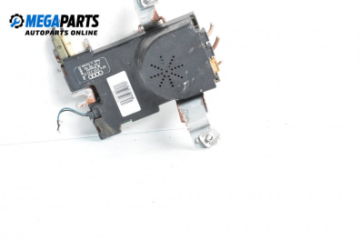 Усилвател антена за Audi A3 Sportback I (09.2004 - 03.2015), № 8P4035225D