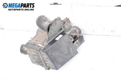 Филтърна кутия за Mazda 6 Station Wagon I (08.2002 - 12.2007) 2.0 DI