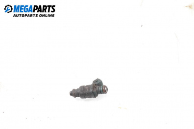 Дюза бензин за Audi A3 Hatchback I (09.1996 - 05.2003) 1.6, 101 к.с.