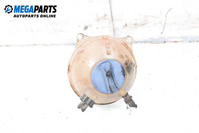 Казанче за антифриз за Volkswagen Polo Variant (04.1997 - 09.2001) 1.6, 101 к.с.