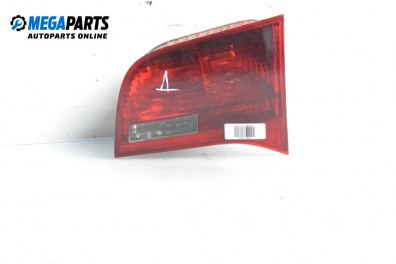 Вътрешен стоп за Audi A6 Avant C6 (03.2005 - 08.2011), комби, позиция: дясна