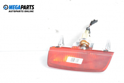 Трети стоп за Nissan Micra III Hatchback (01.2003 - 06.2010), хечбек