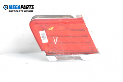 Вътрешен стоп за BMW 7 Series F02 (02.2008 - 12.2015), седан, позиция: лява