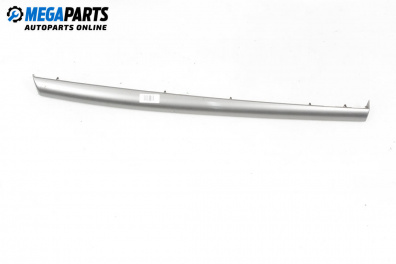 Интериорна лайсна за Opel Vectra C GTS (08.2002 - 01.2009), 4+1 вр., хечбек